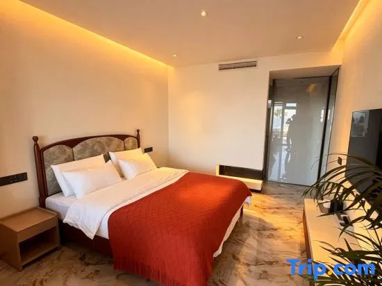 Fengqi · Seaview Hot Spring Courtyard House