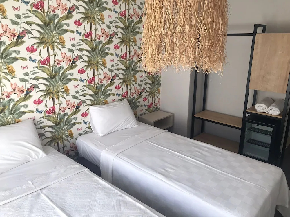 Economy room
