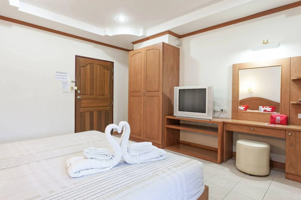 Hotel photo 12