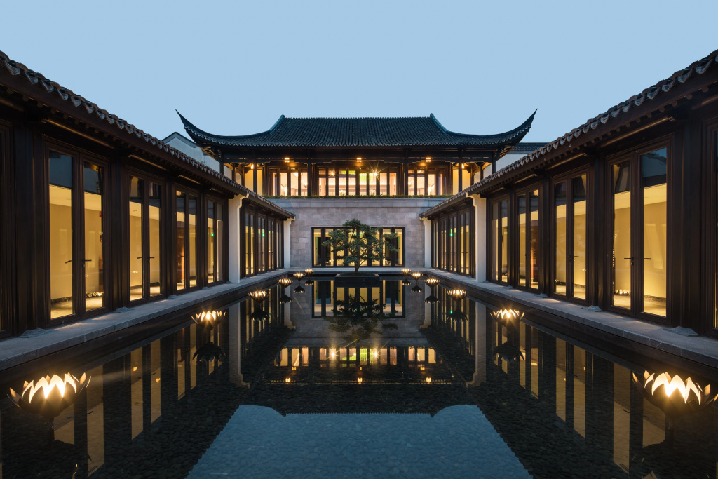 Banyan Tree Anji