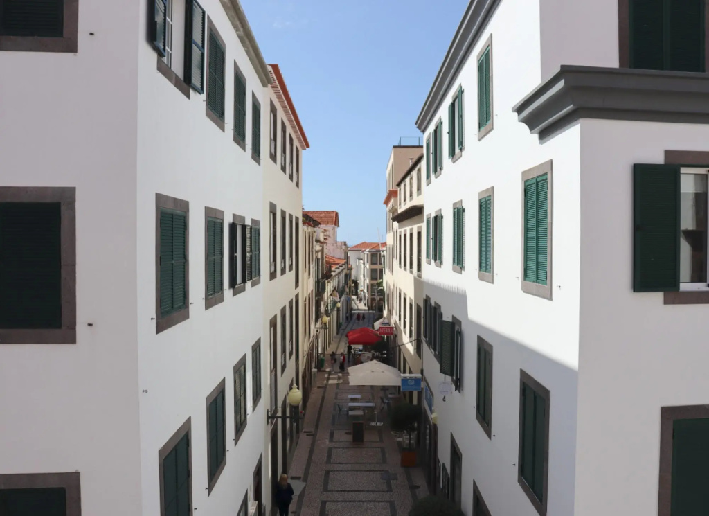 Ribeira das Casas Apt 2C by Homie