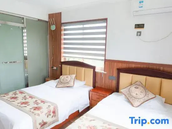 Standard Double room with land view (twin beds)