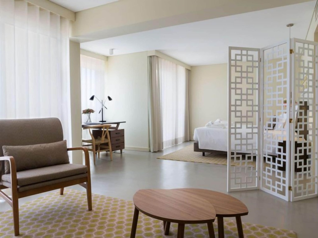 Ozadi Tavira Hotel by null