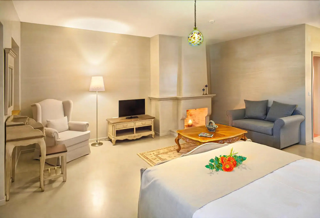 Hotel photo 25