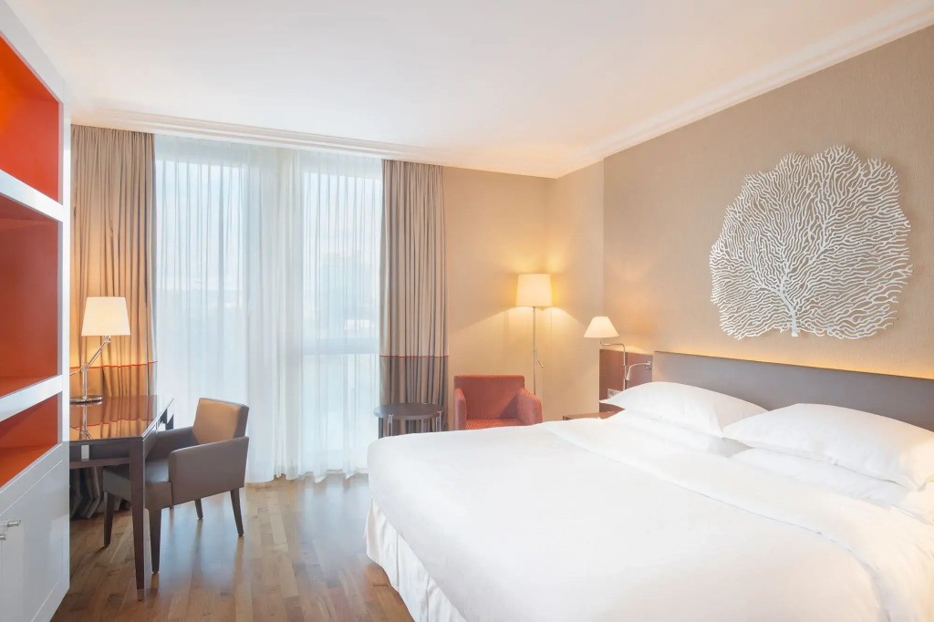 Sheraton Bratislava Hotel — фото 4