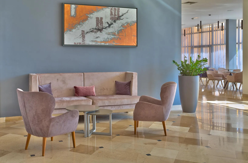Arena Hotel Holiday - Général