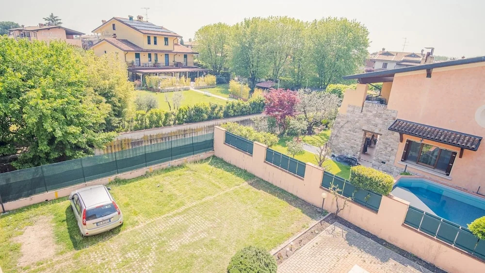 Ginevra Apartment - Italian Homing