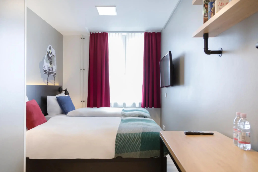 Deluxe Double room (twin beds)