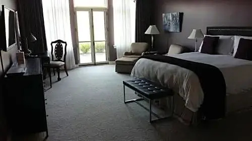 Standard Double room with garden view (full double bed)