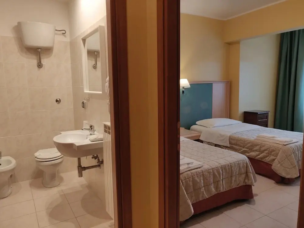 Hotel photo 7
