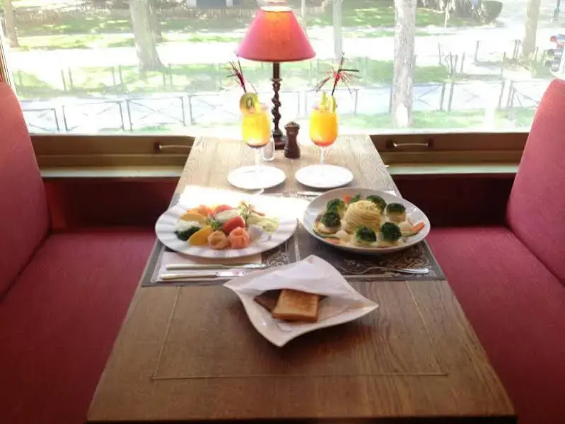 Hotel photo 12