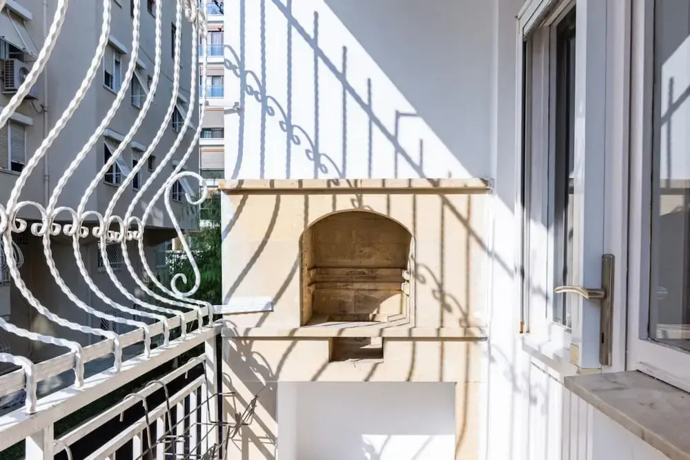 Spacious Apartment on Bagdat Street Kadikoy