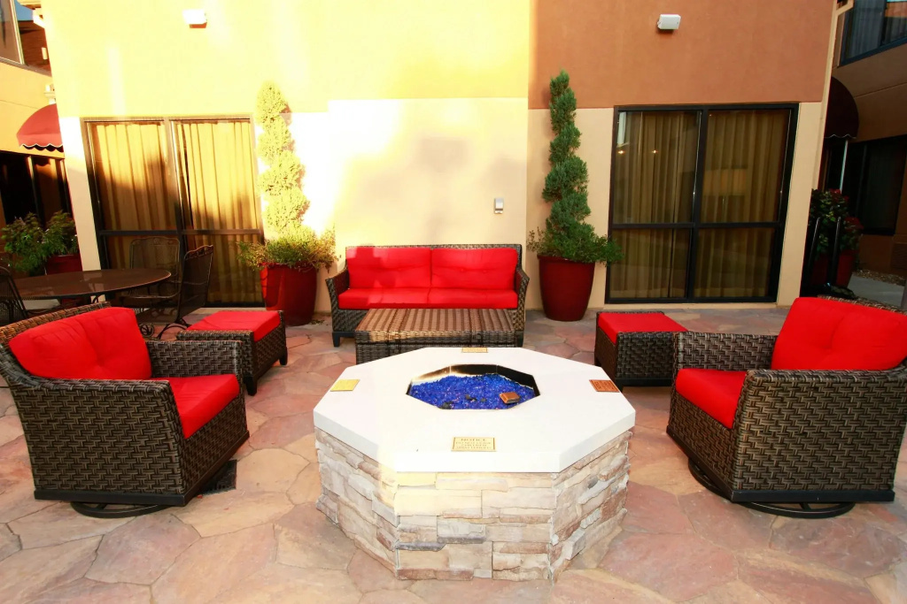 Courtyard by Marriott Jackson