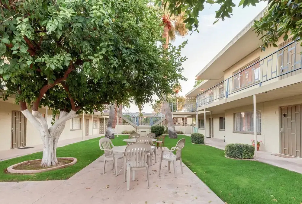 2BR Mid-Century Condo