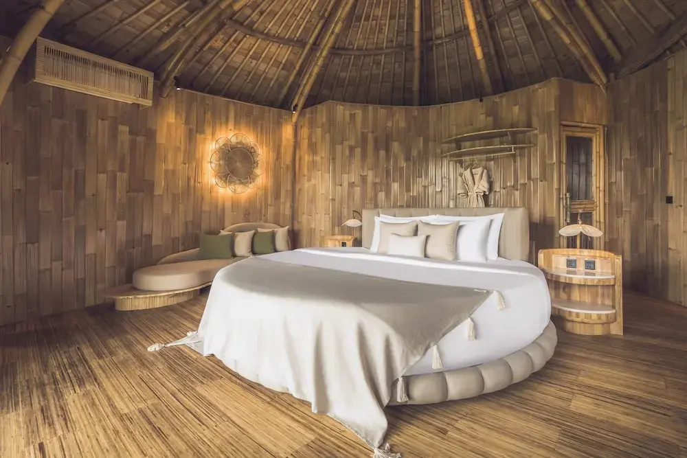 2 Bedrooms Prestige Villa