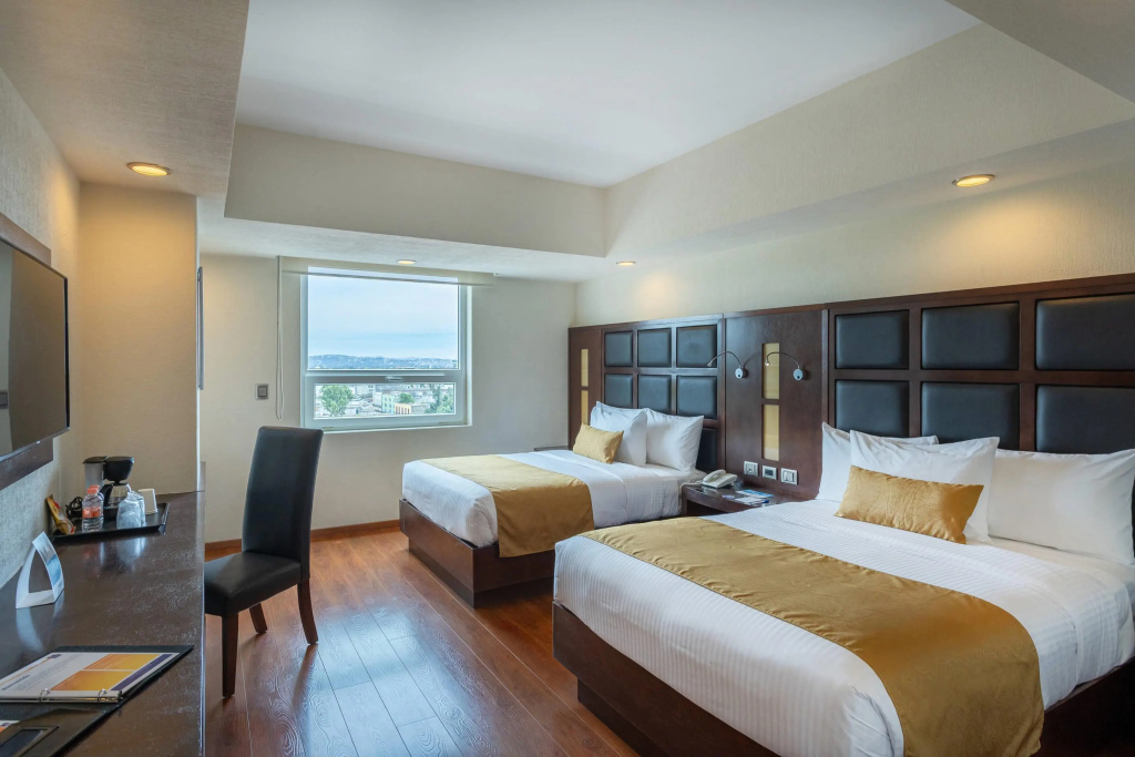 Comfort Inn Puebla Centro Histórico — 5