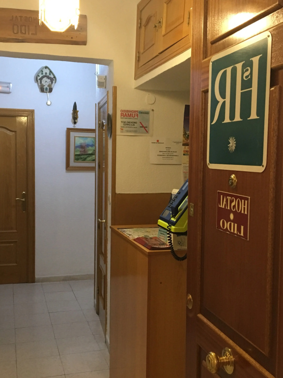 Hostal R. Lido