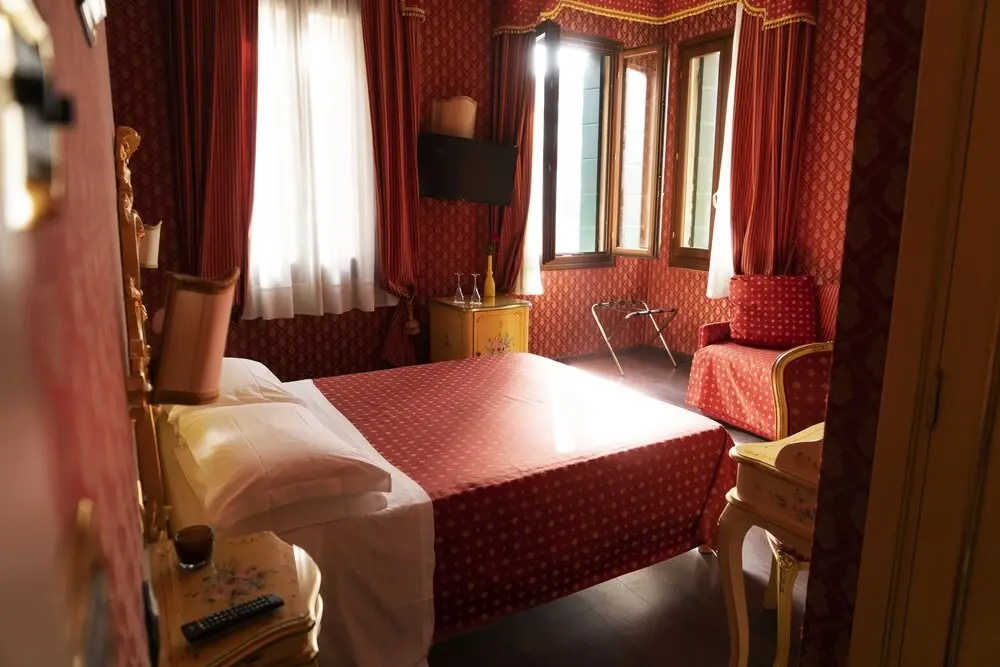 Hotel photo 7