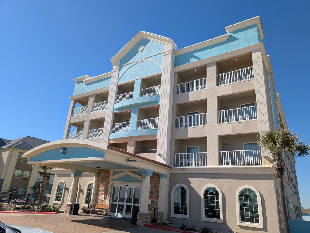 Holiday Inn Express & Suites Galveston West-Seawall