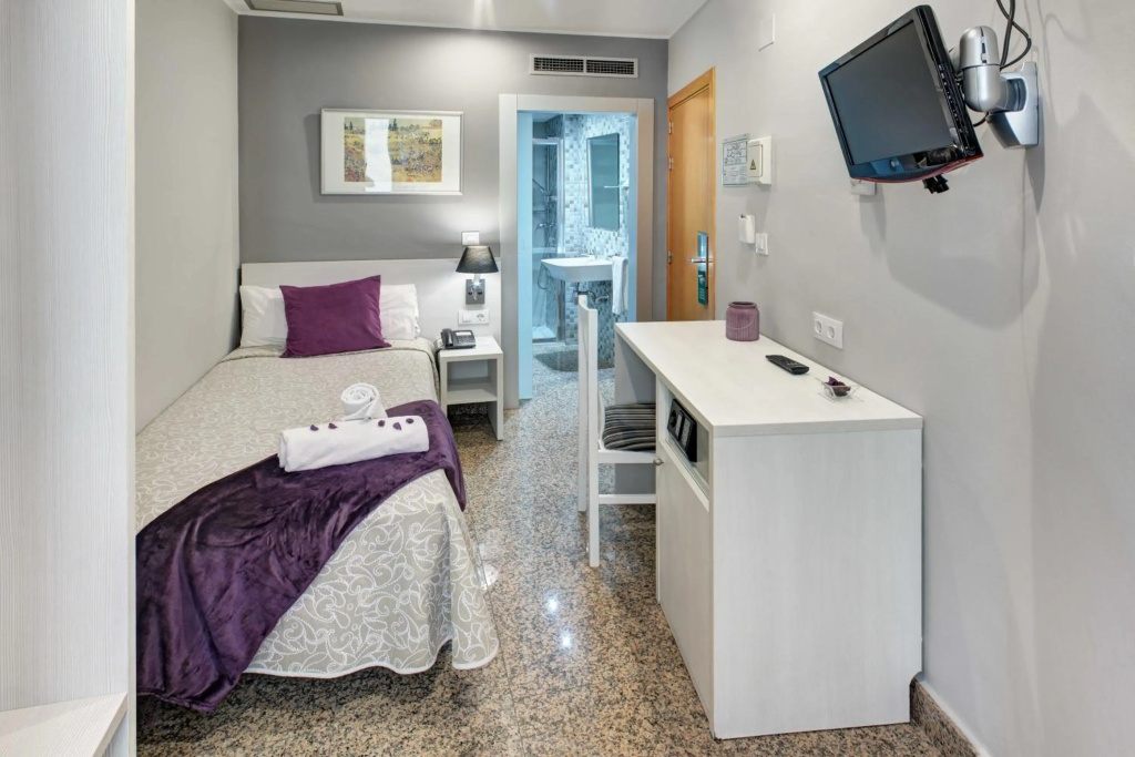 Hotel photo 28