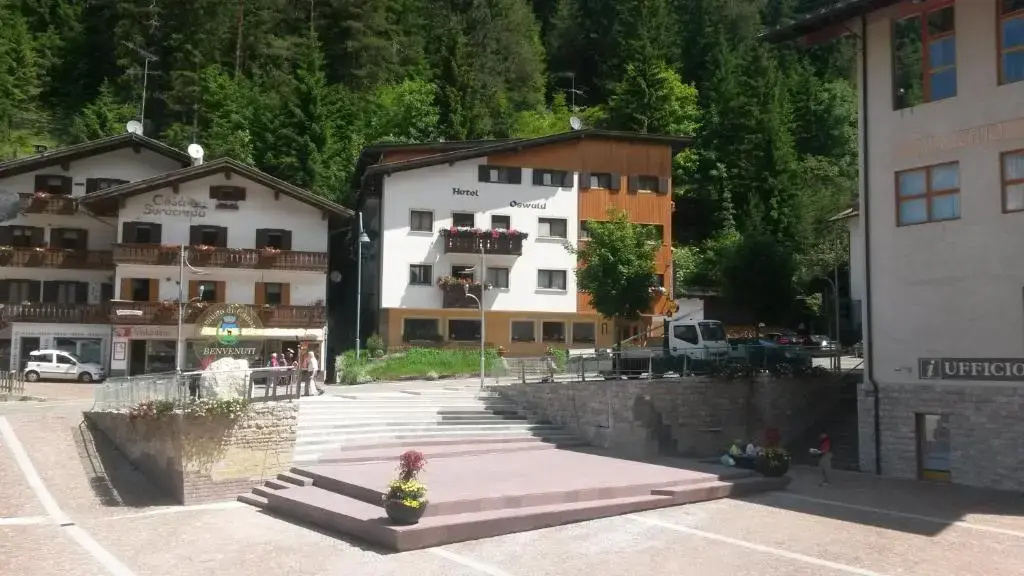 Hotel photo 12