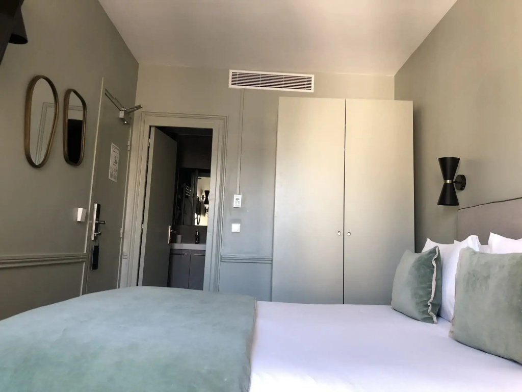 Hôtel Prony Monceau 33