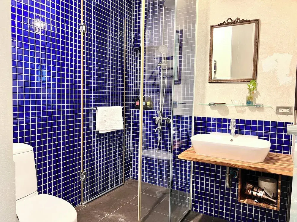 築跡民宿 by null