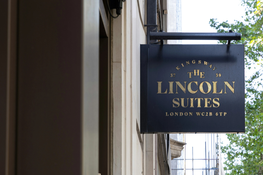 The Lincoln Suites — фото