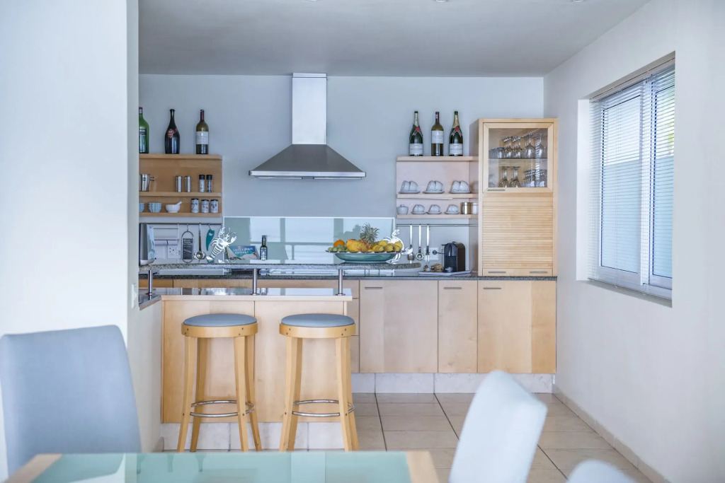 Bay Reflections Camps Bay Luxury Serviced Apartments - фото 14