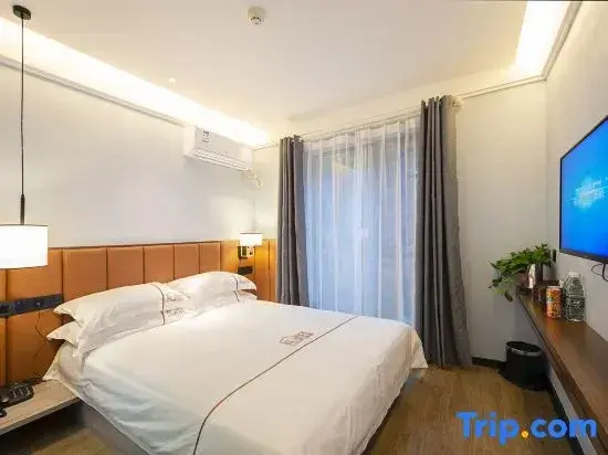 Economy Double room (full double bed)