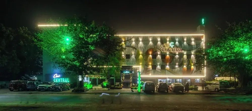 Club Central Hotel