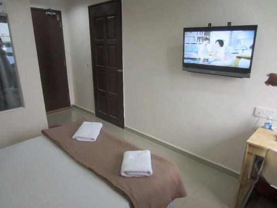 First And New Star Hotel