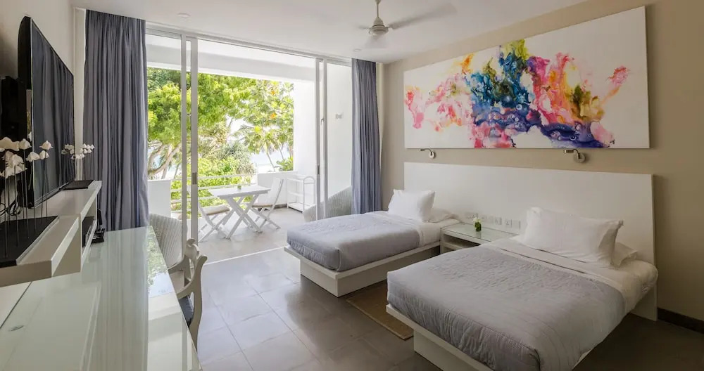 Taru Villas Mawella