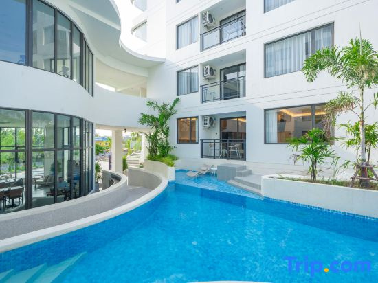 The Capri Residence Bangtao - 2BDR by Thiti with direct pool