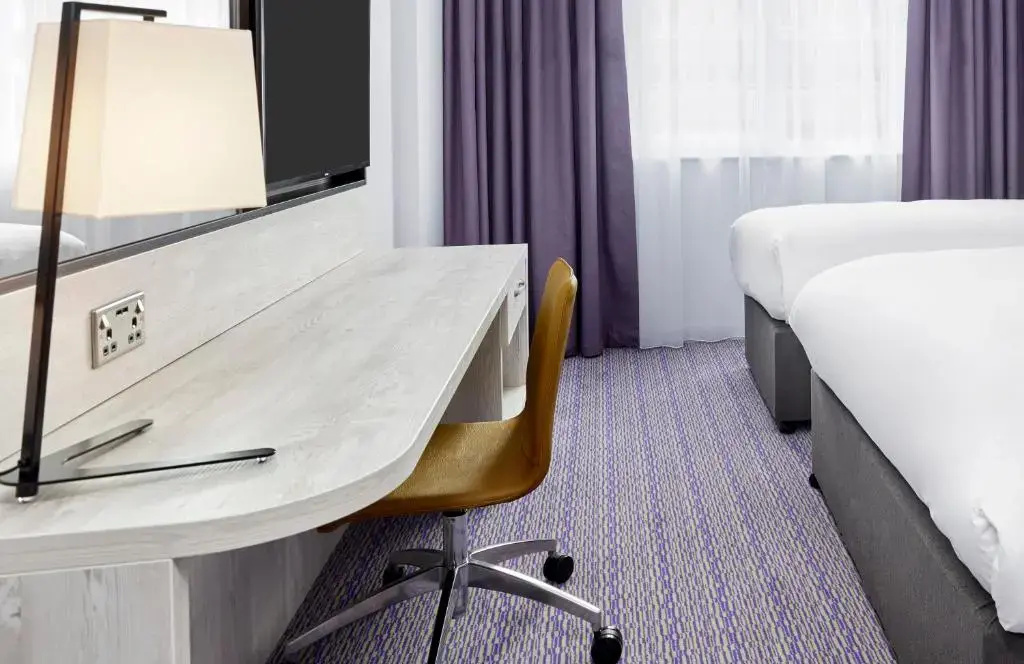 Leonardo Hotel Swindon - Chambres