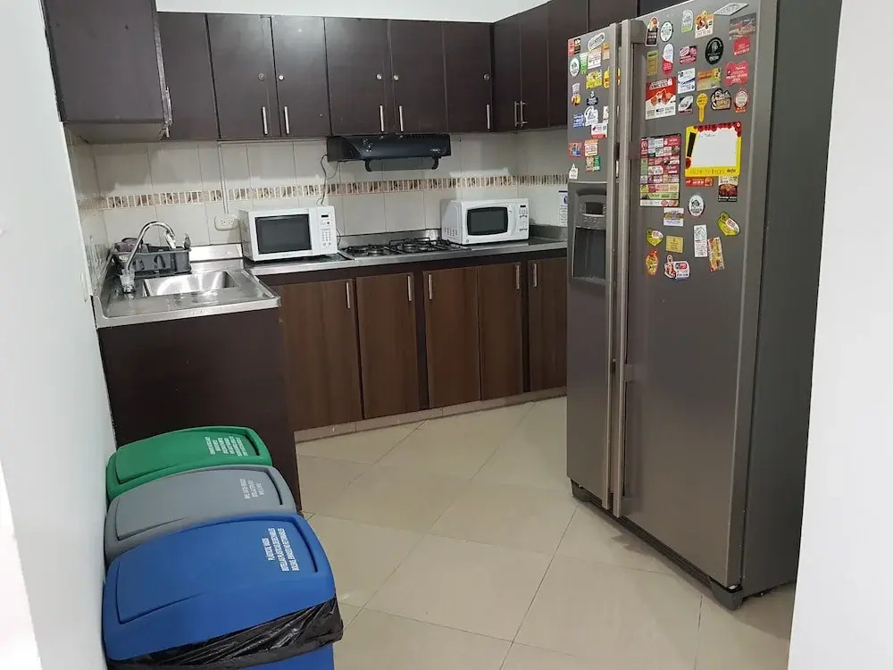 Четырёхместный номер Standard в Laureles Home