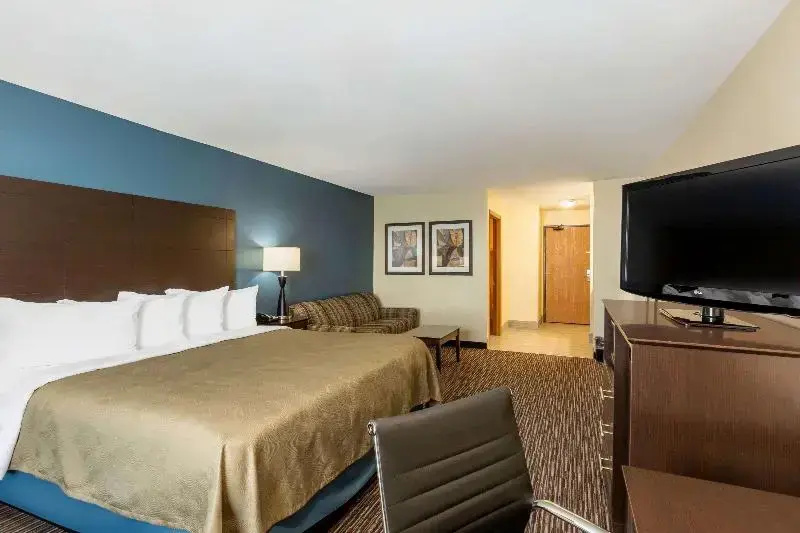 AmericInn Jefferson