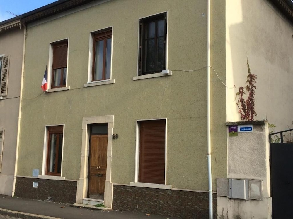 Voir la photo 1 — Le Clos Feuillat