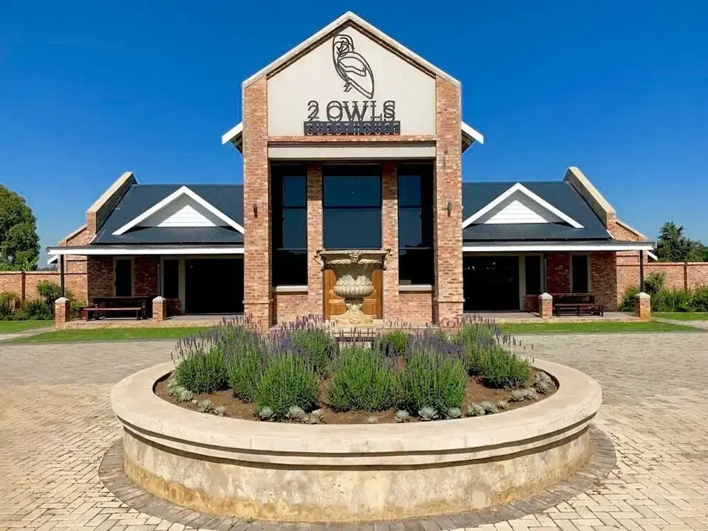 2 Owls Guesthouse