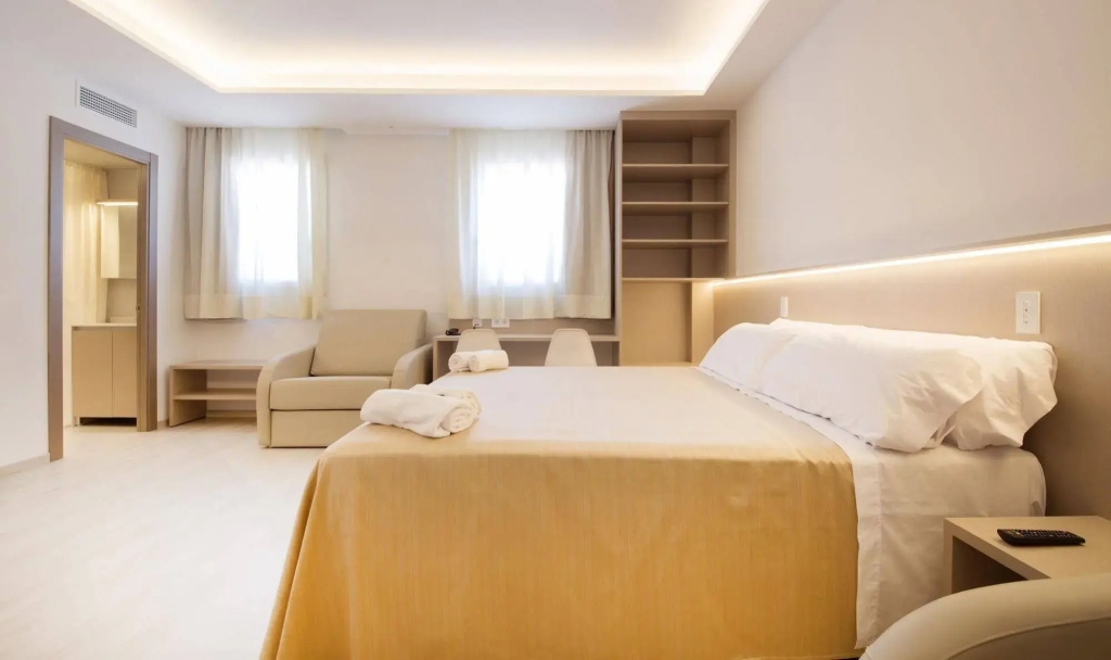 Hotel photo 16