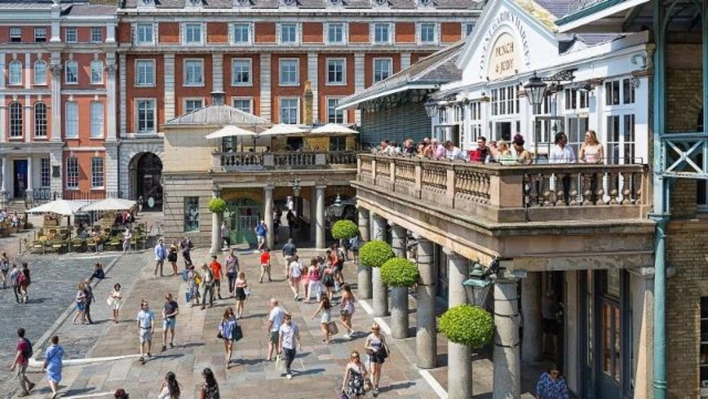 1 Bedroom Covent Garden Flat Sleeps 4