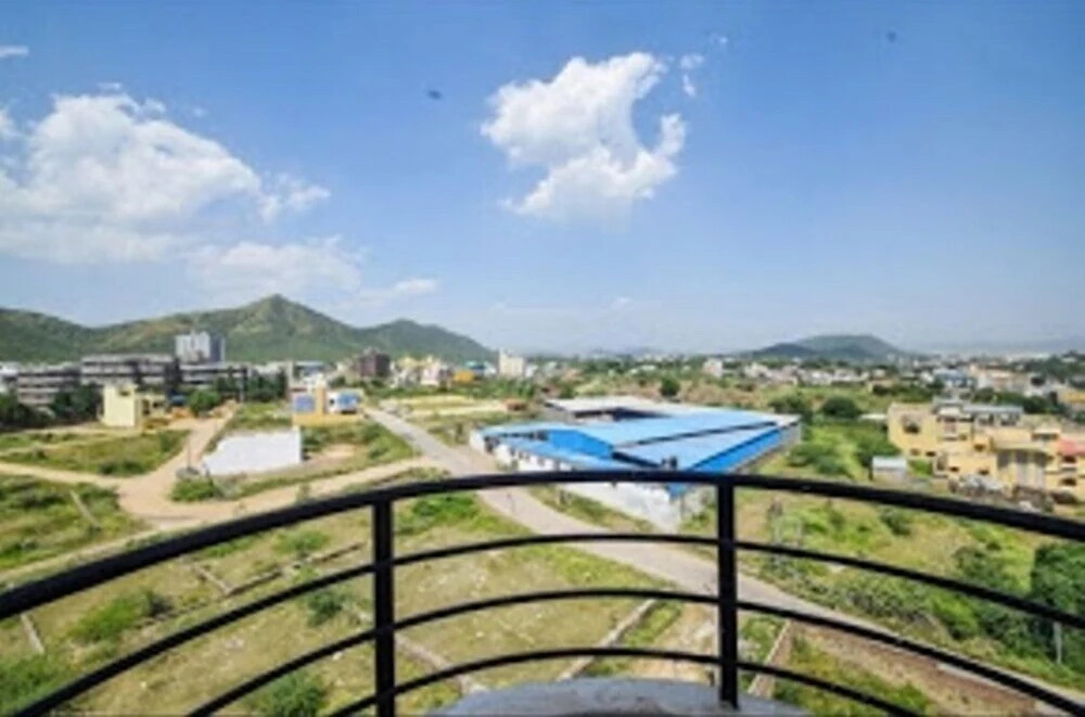 Rajmandir Holiday Inn