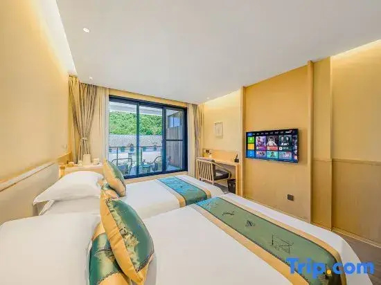 Standard Double room with balcony (twin beds)