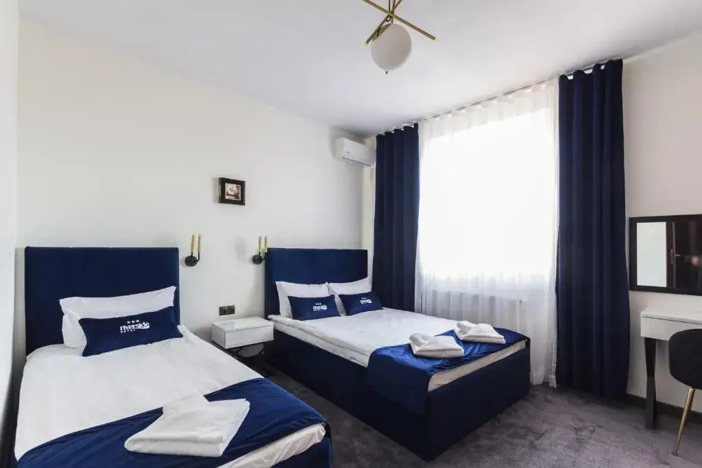 Riverside Hotel - Chambres