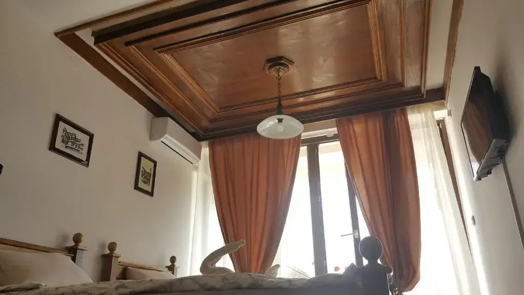 Standard Triple room with balcony