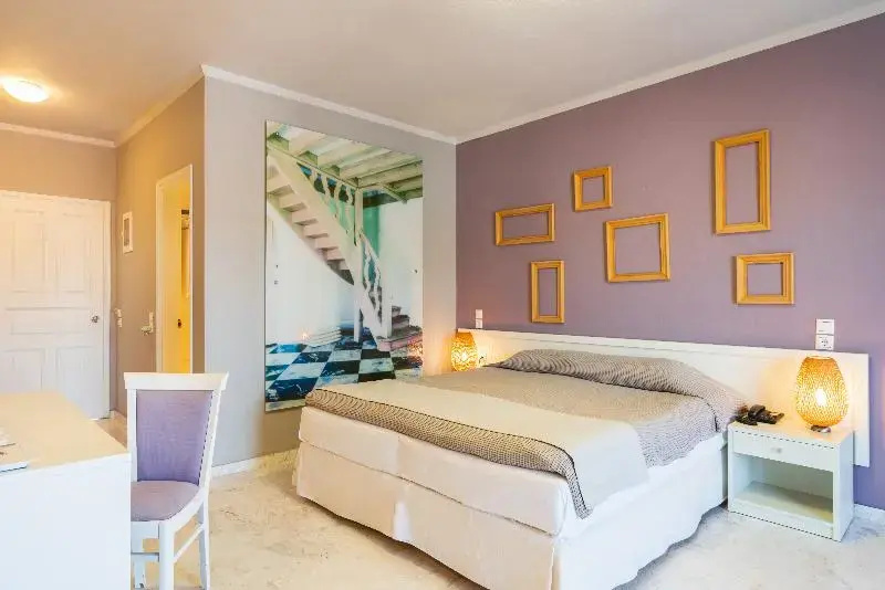 Bourtzi Hotel - Chambres