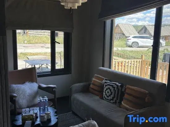 Standard Double Duplex room with mountain view (twin beds)