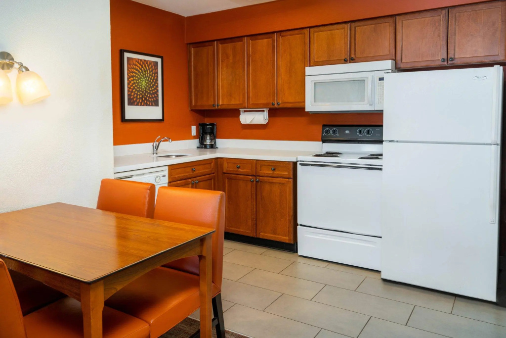 Residence Inn by Marriott Corona Riverside - Chambres