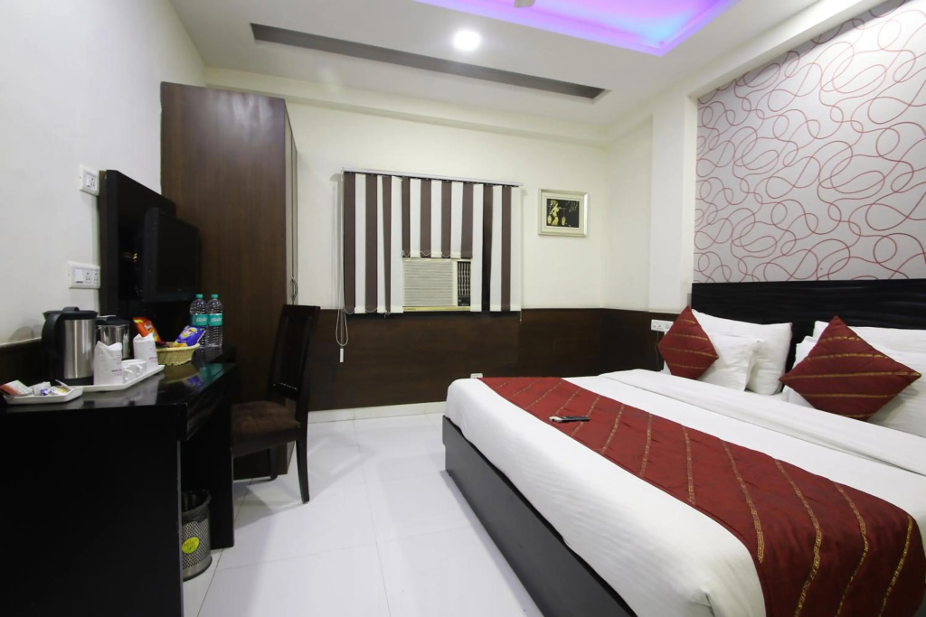 Hotel Hill Palace — 4