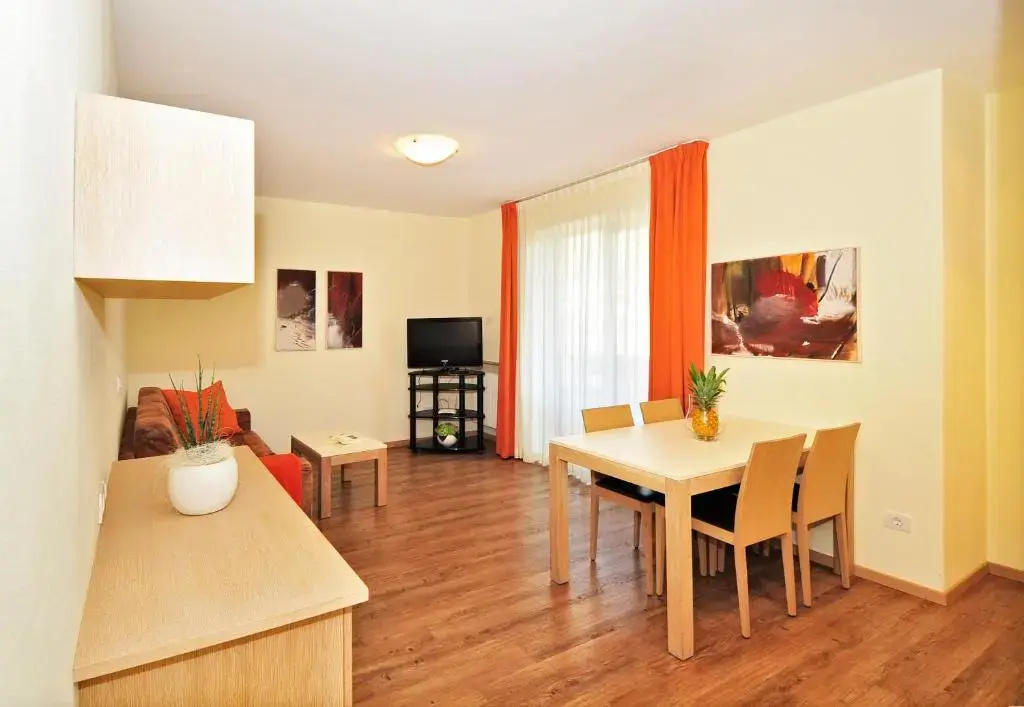 Superior Apartment